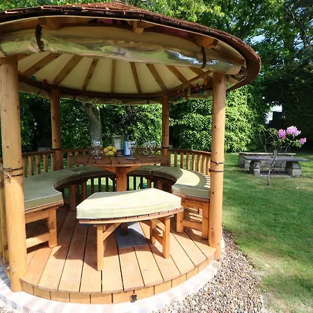 The Sycamores Holiday home