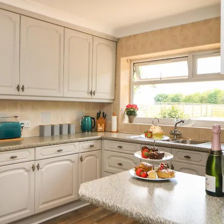 The Sycamores Holiday home